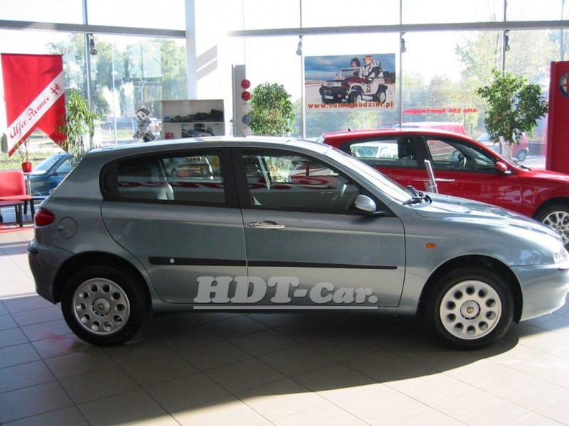 Ochranné lišty Alfa Romeo 147 00-10R htb