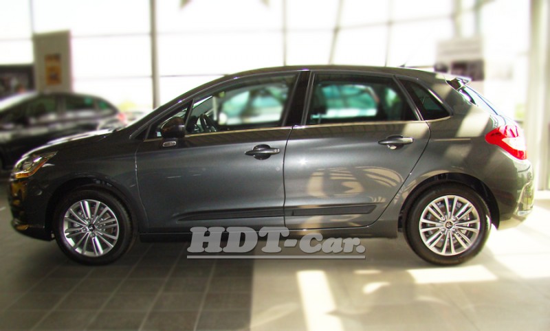 Ochranné lišty Citroen C4 10R