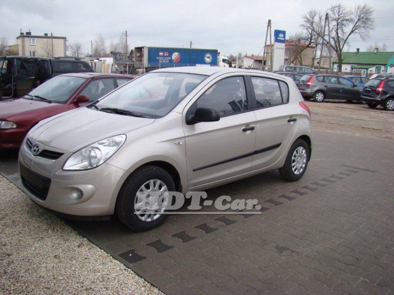 Ochranné lišty Hyundai i20 5D 09R htb