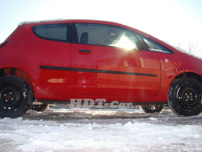 Ochranné lišty Mitsubishi Colt 3D 08R htb