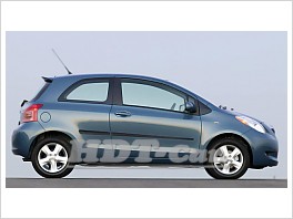 Ochranné lišty Toyota Yaris 3D 05R