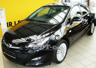 Ochranné lišty Opel Astra IV 13R htb